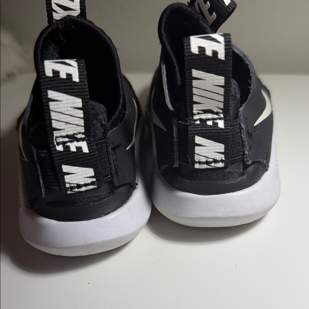 Nike Kids Black and White Slip-On Sneakers - Picture 3 of 11